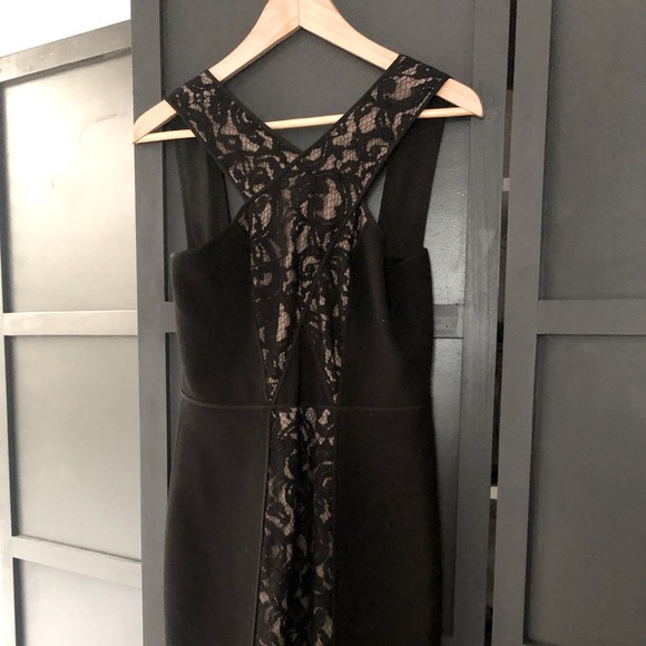 BCBG MaxAzria Lace inset LBD - Picture 1 of 3